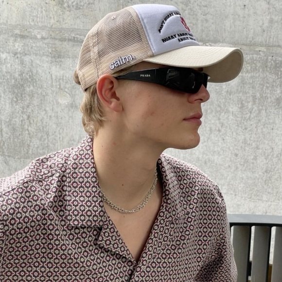 NEW PRADA PR25YS 1AB5S0 RUNWAY SUNGLASSES PRADA PR 25YS BLACK EYEWEAR SPR 25Y - Picture 10 of 14